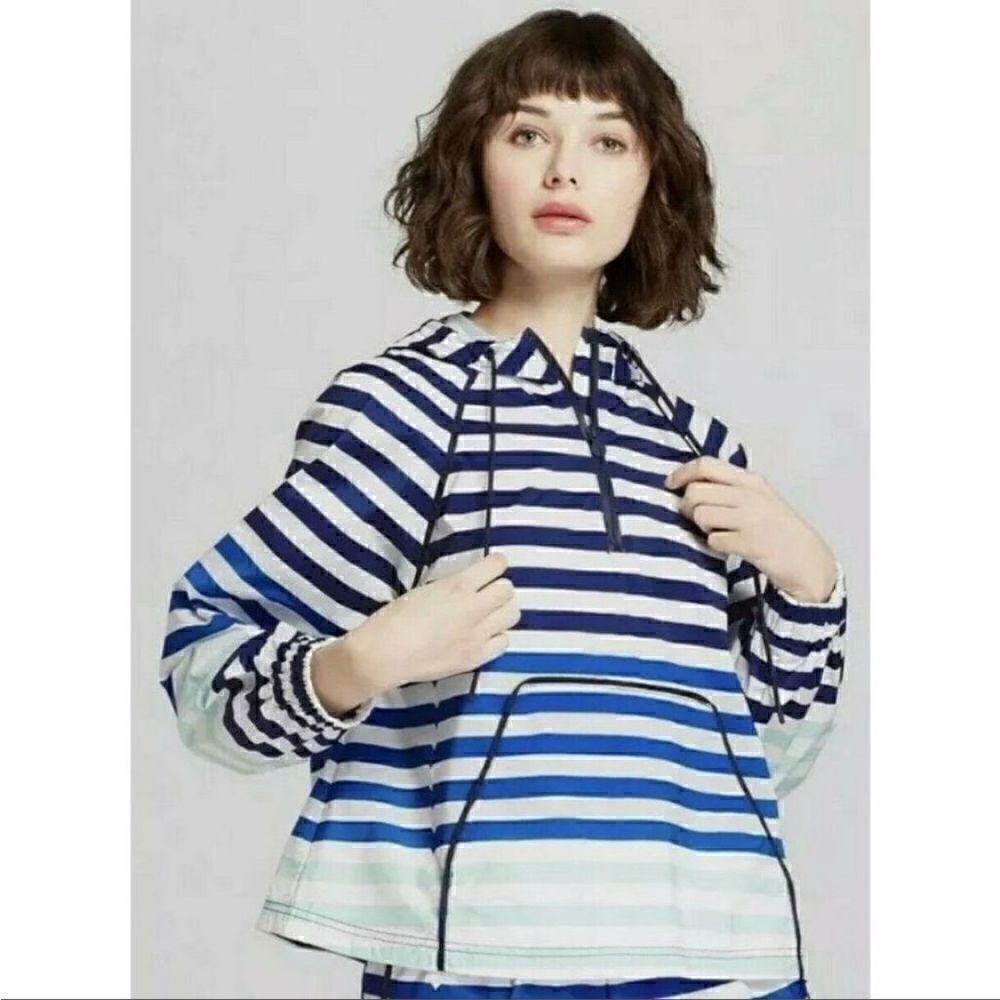 Hunter for Target Blue Striped Water Proof Half Zip Rain Jacket small